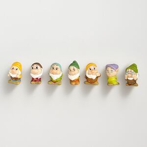 Disney Squinkies Snow White Seven 7 Dwarfs Tiny Adorable!